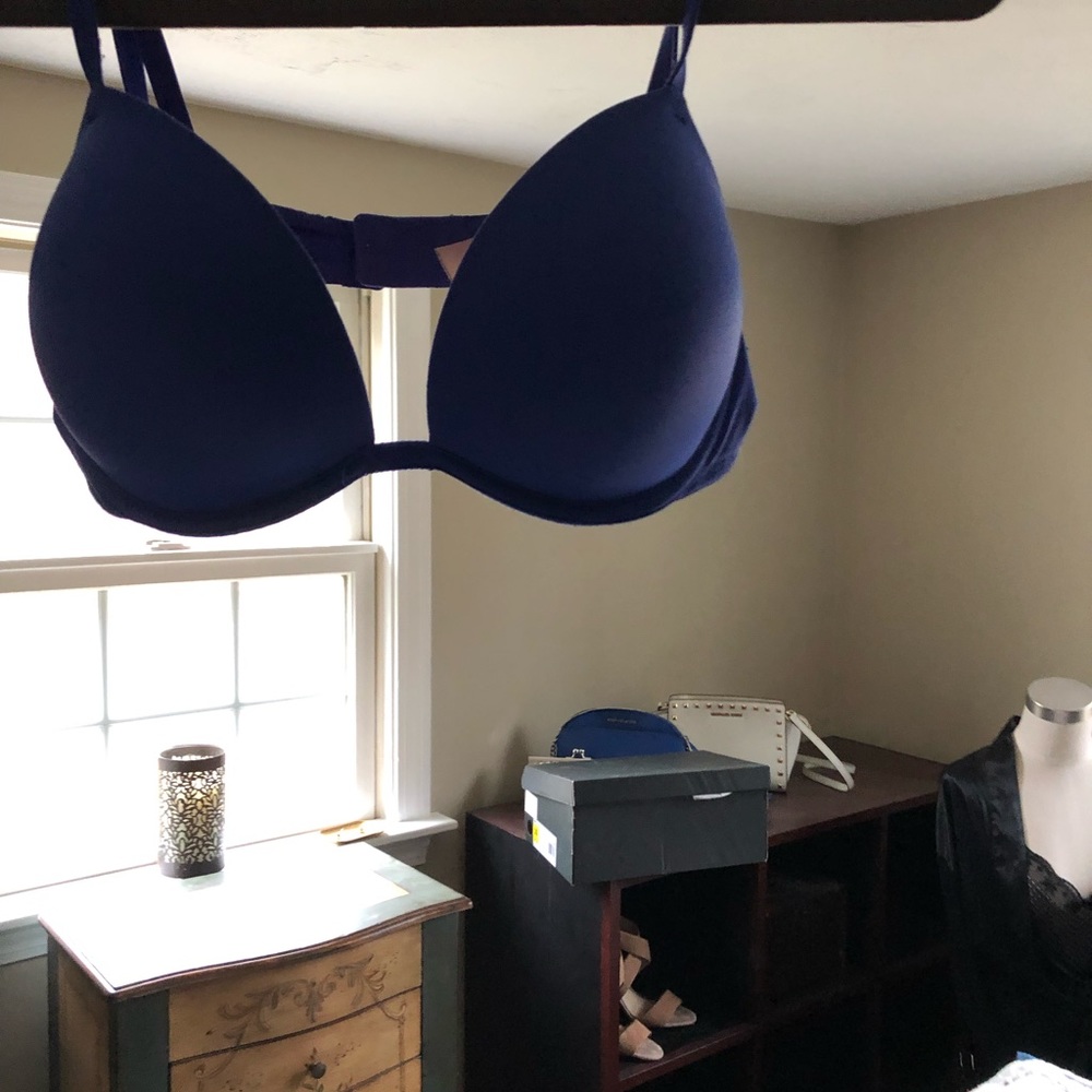 Bra - Picture 2 of 2